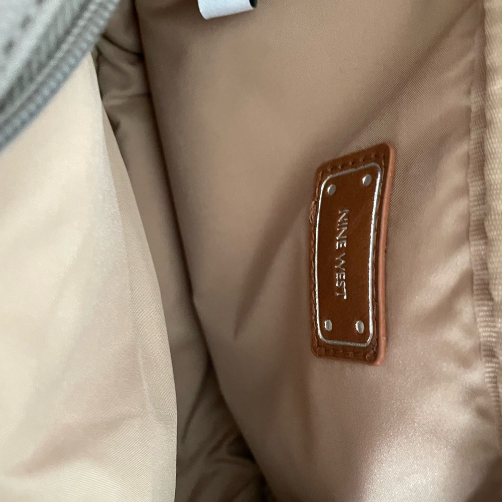 Tan crossbody purse - Picture 2 of 5